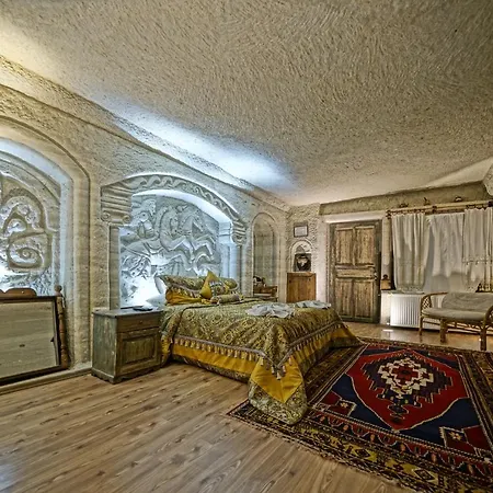 Kayatas Cave