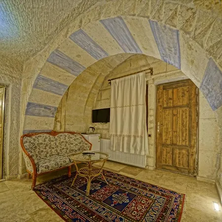 Kayatas Cave Hotel 2*