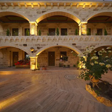 Hotel Kayatas Cave 2*