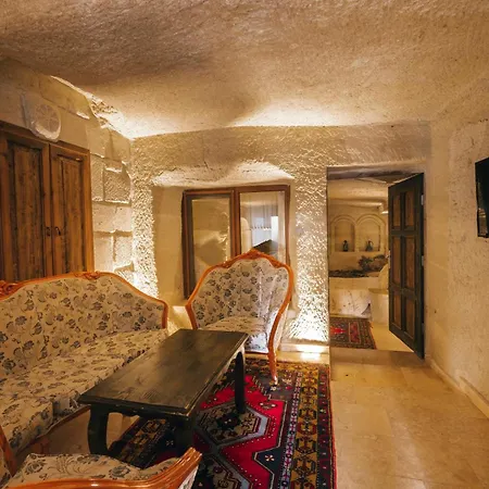 Kayatas Cave Hotel 2*