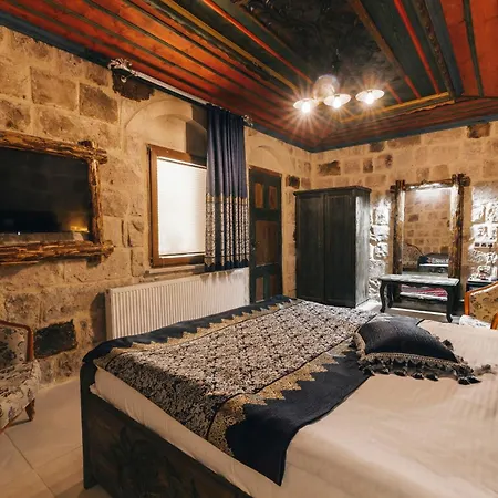 Kayatas Cave Hotel 2*