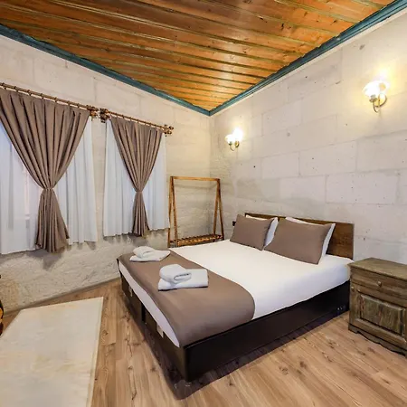 Hotel Kayatas Cave