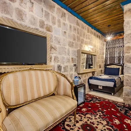 Kayatas Cave Hotel 2*