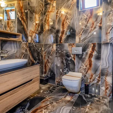 Kayatas Cave 酒店 格雷梅