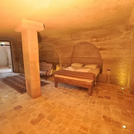 Kayatas Cave