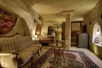 Kayatas Cave Hotel