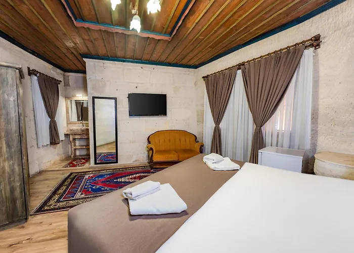 Kayatas Cave Hotel 2*